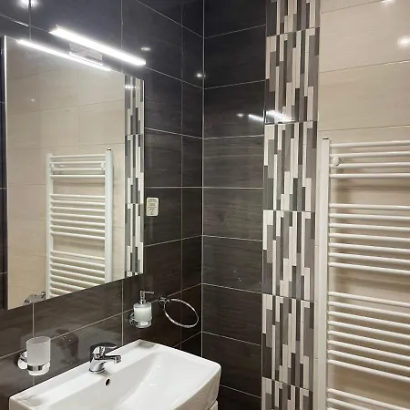 アパート Pinia *